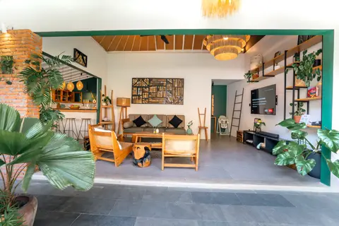 Villa Mint Satu: open living room facing the pool