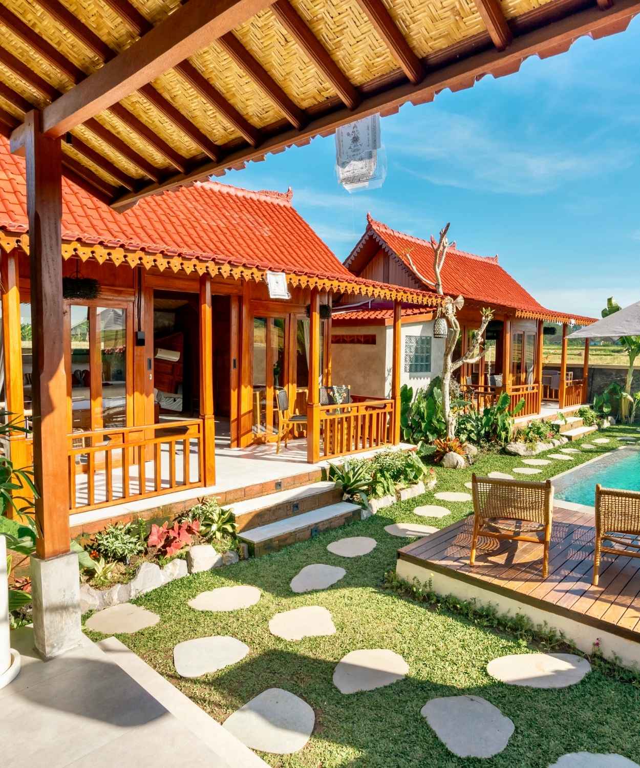 Joglo Hati: the two traditional wooden houses